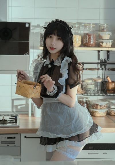 大乳女喂男人吃奶_720视频大全