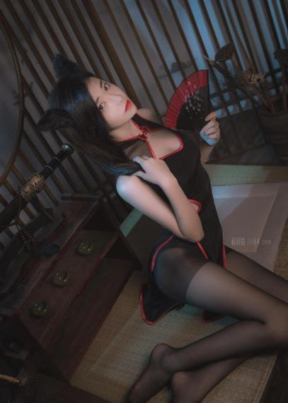 扒开腿狂躁老师爽出白浆在线观看_BD韩语免费高清观看