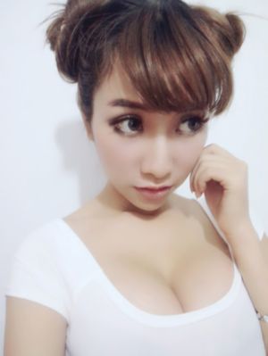 《宠爱》电影在线观看_4K手机在线看