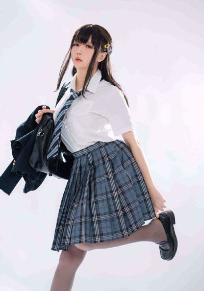 日本24小时在线_蓝光迅雷电影在线