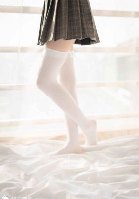 女教授的隐秘魅力电影_蓝光BD在线观看
